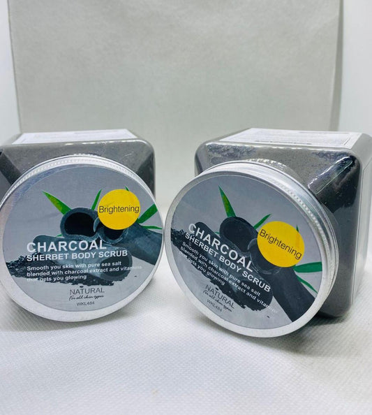 Charcoal Body Scrub Exfoliator 350g for all type of skin - Lush and Luxe